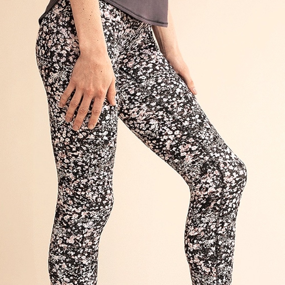 Lululemon X Barre3 Collab Limited Edition Floral … - image 1